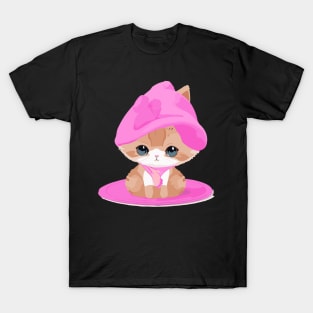 pink hat kitten T-Shirt